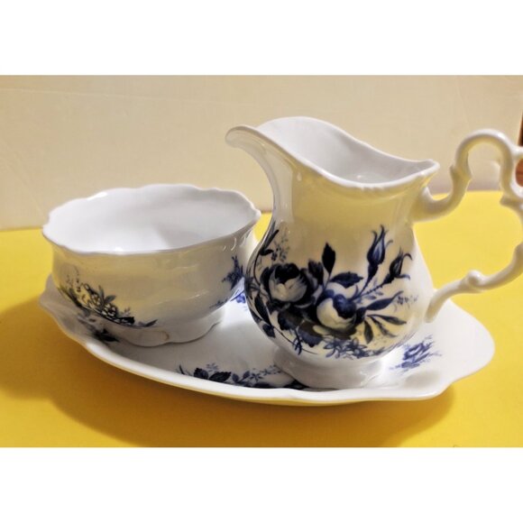 Royal Albert Connoisseur Creamer & Sugar Set Flo Blue - Picture 4 of 8